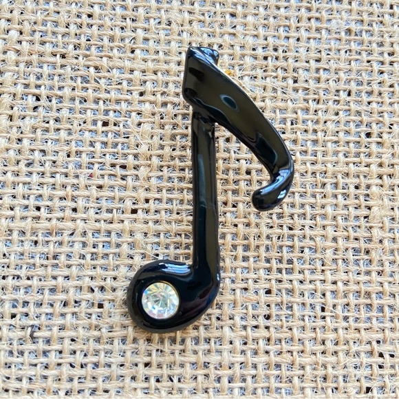 Musical note brooch pin goldtone with black enamel and clear rhinestone center - Picture 1 of 5